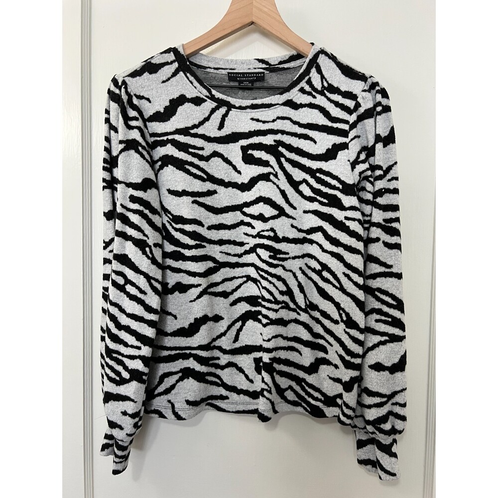 Social Standard by Sanctuary Black Grey Zebra Print Long Sleeve Top Women's S